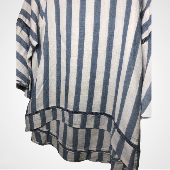 Listicle High Low Bell Sleeve Boho Top Medium - Picture 4 of 9